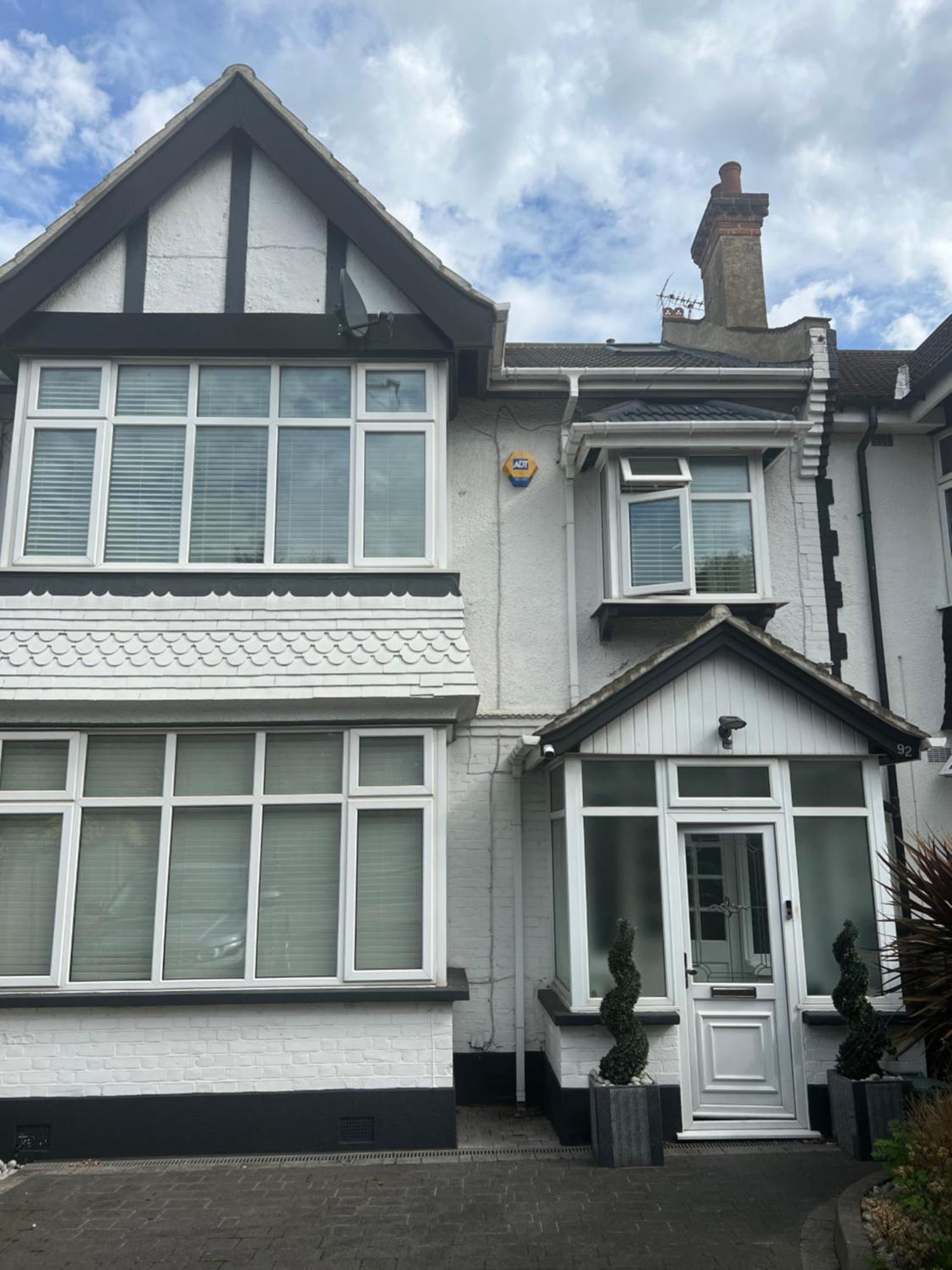 לונדון Comfortable Single Room Wembley Park/Stadium מראה חיצוני תמונה