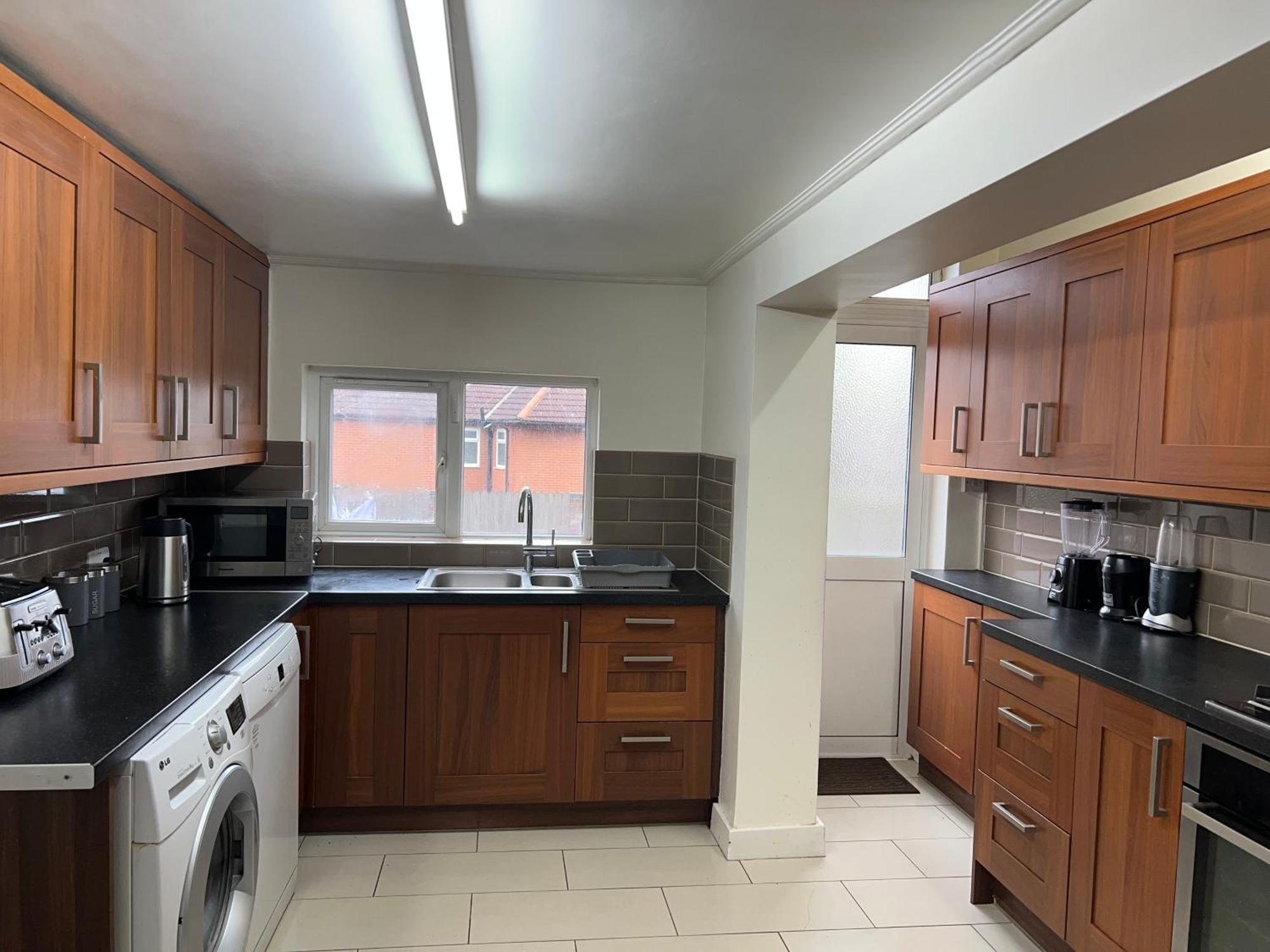 לונדון Comfortable Single Room Wembley Park/Stadium מראה חיצוני תמונה